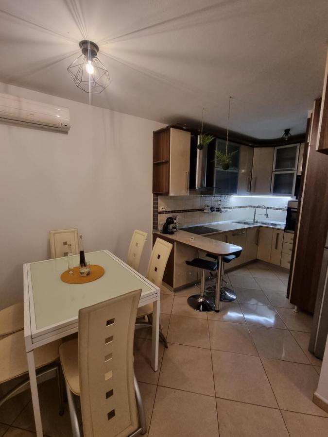 Appartement Apartman Dana à Split Extérieur photo