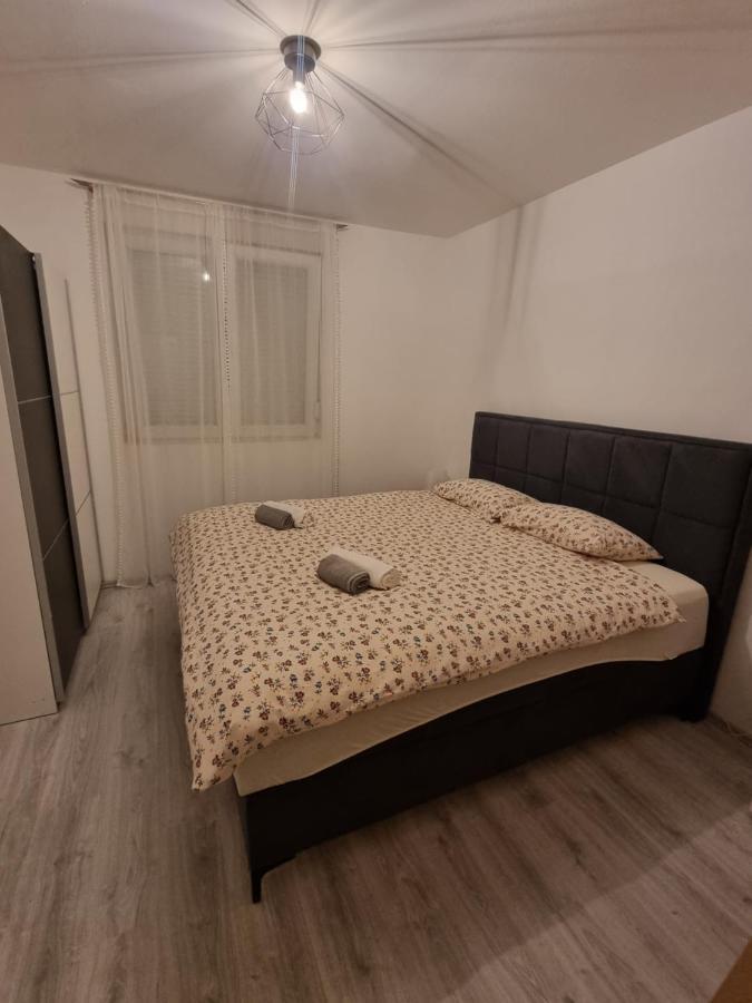 Appartement Apartman Dana à Split Extérieur photo